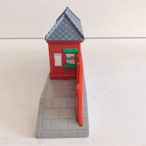 2009 Gullane Thomas & Friends Limited Mattel Train Station 10" Replacement - Picture 5 of 7